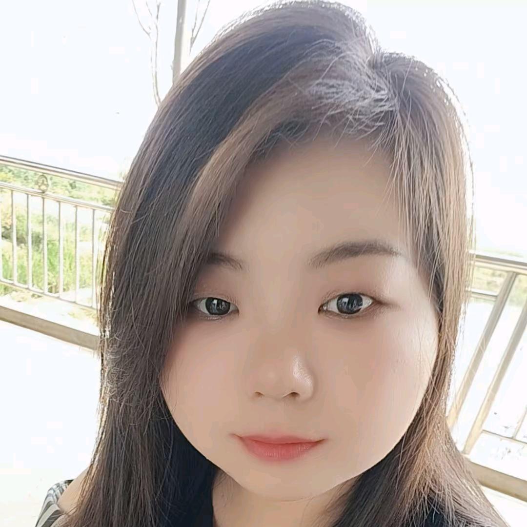 星空下的云