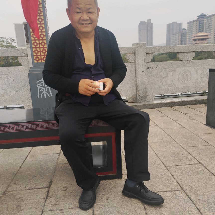 福福福老实人心太软