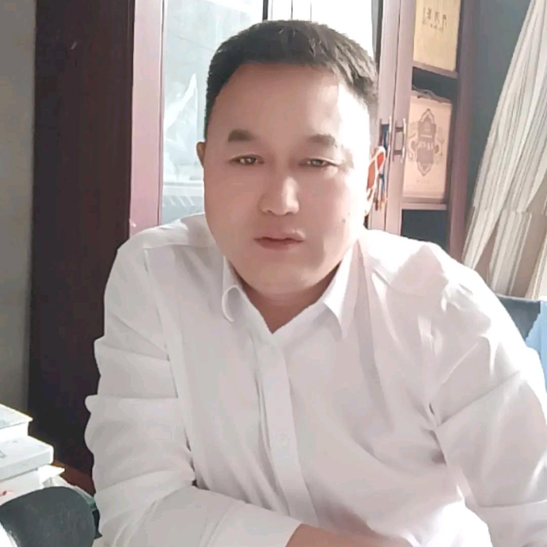 鲁明科技（生产三面切书机！书封勒口机）