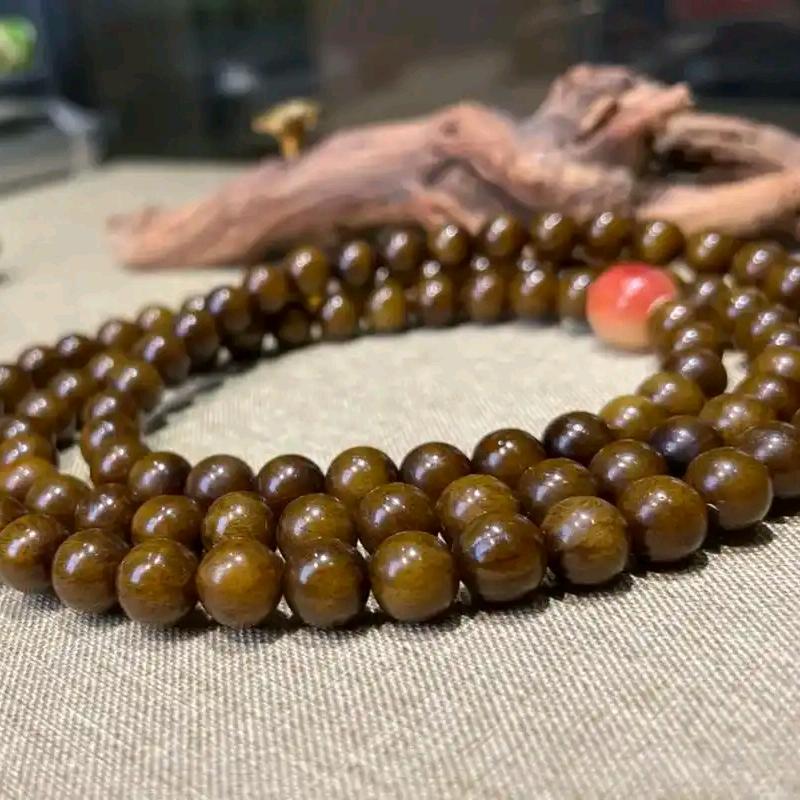 东南亚文玩文创总店