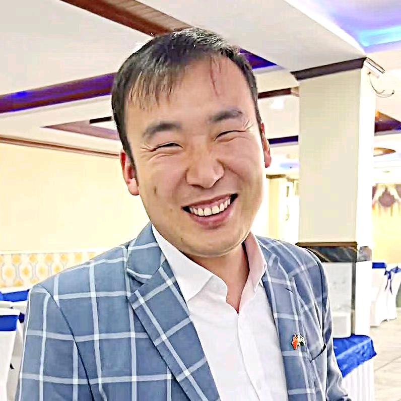 星光村•小飞和巴铁的故事