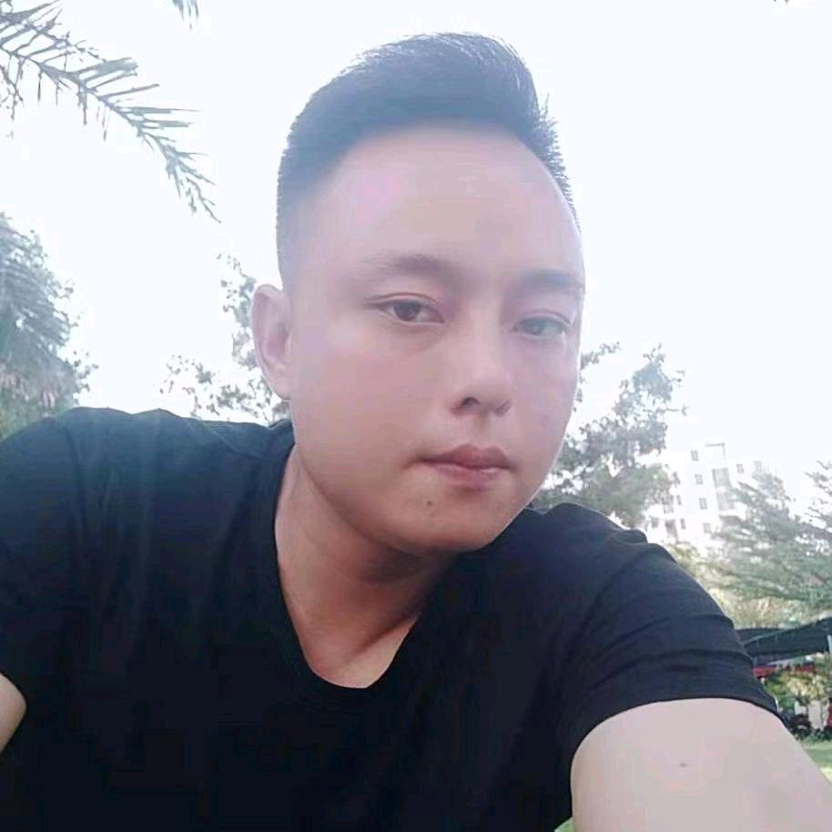 90后ᕦ༼༎ຶ_༎ຶ༽ᕗ伍叔