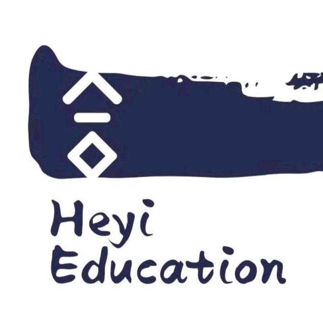 教书法的梁老师