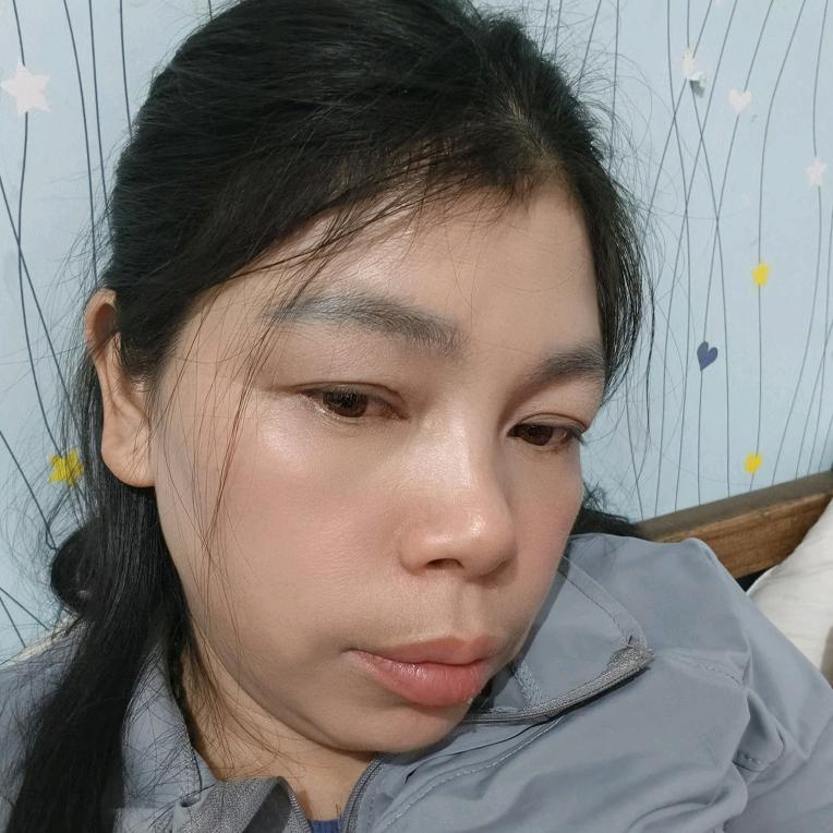 离婚单身妈妈
