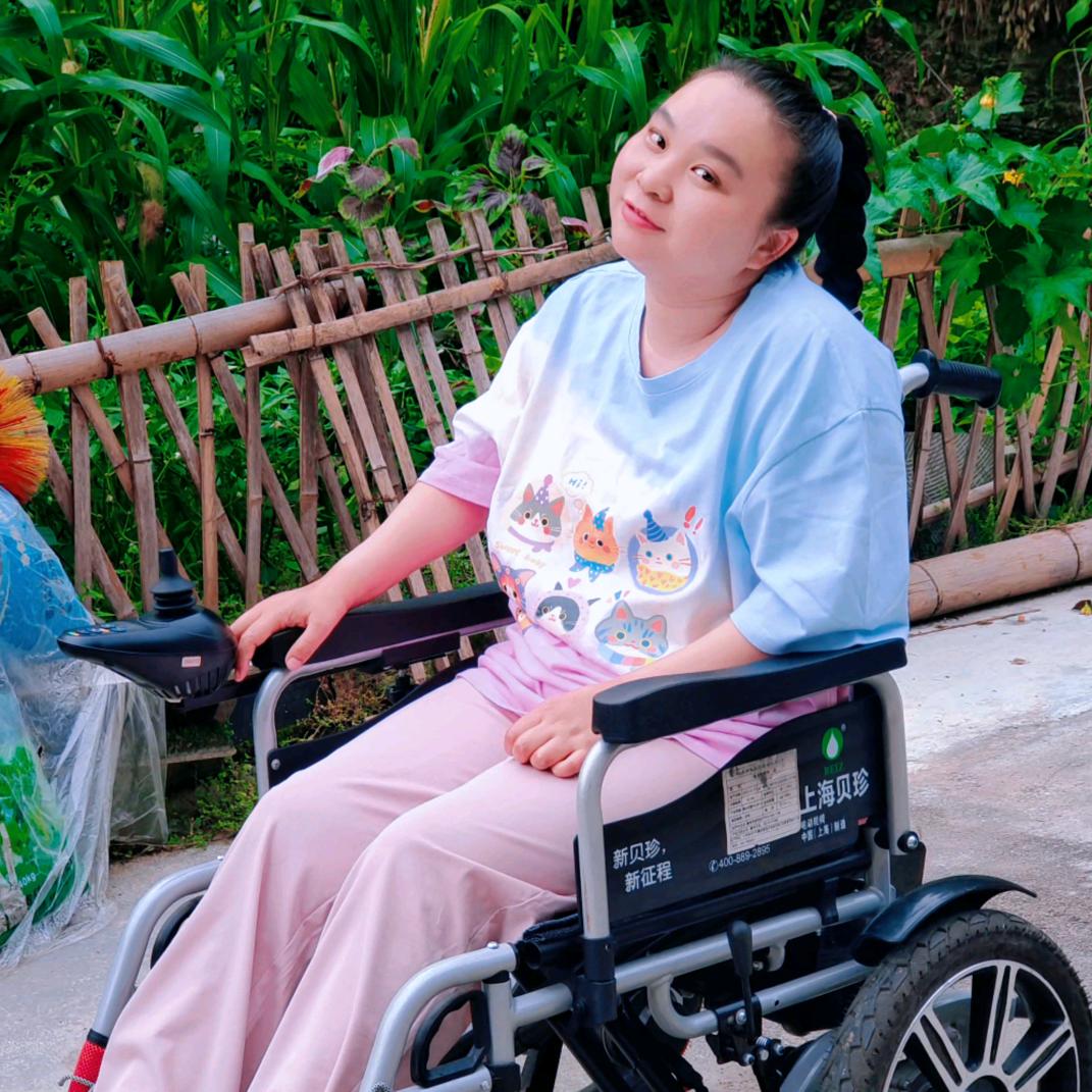轮椅妈妈李菊梅