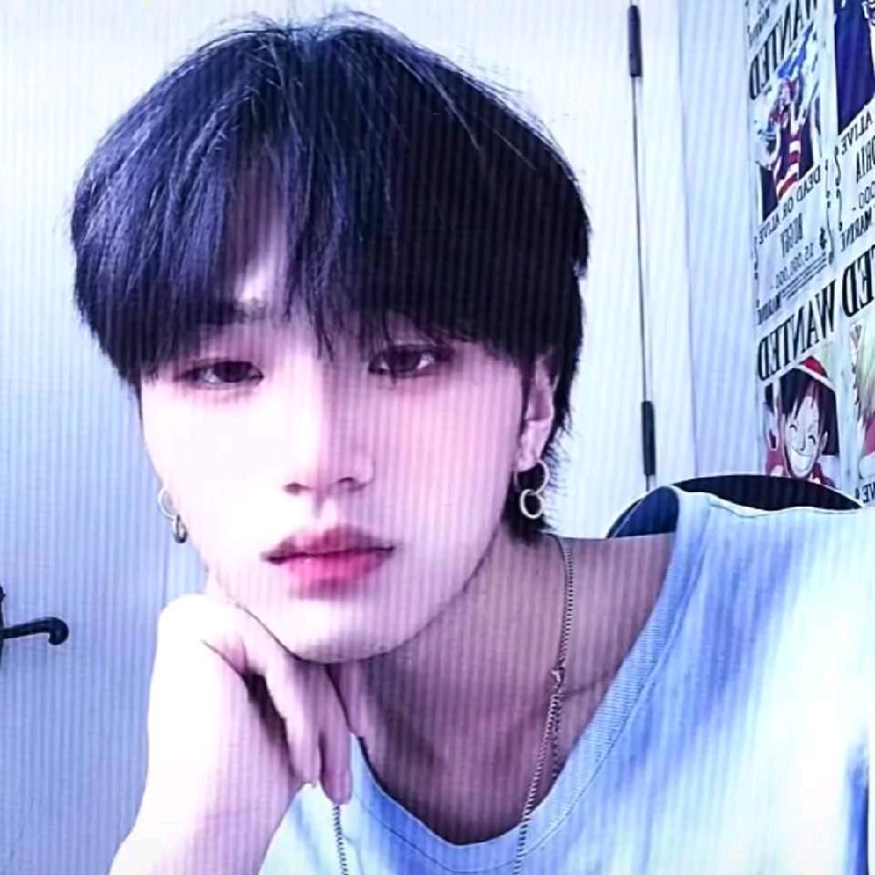 用户8853008548233