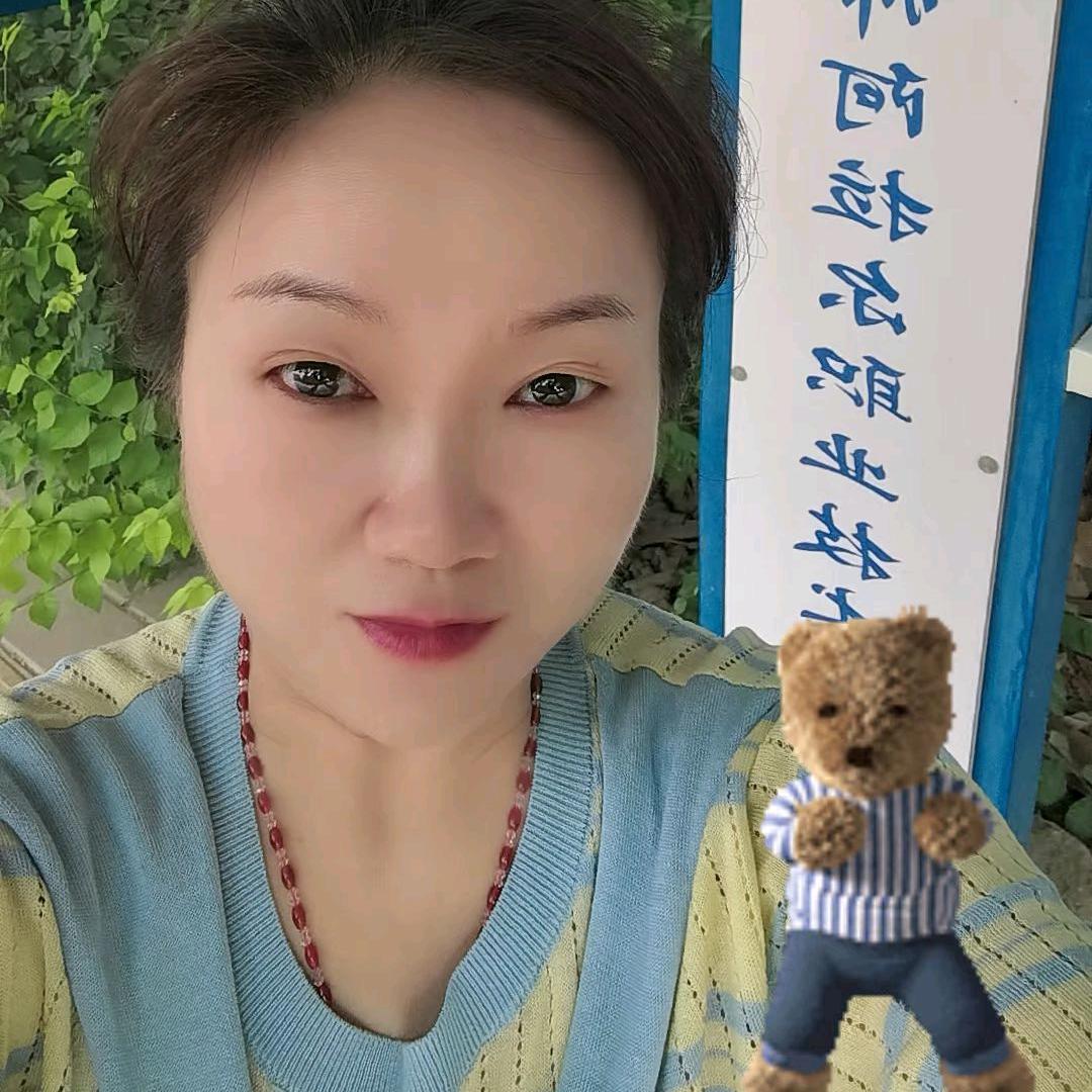 鄢陵人在新疆（百变小魔女）