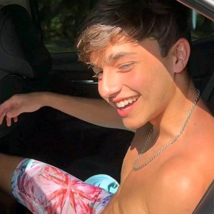 欧美帅哥大本营