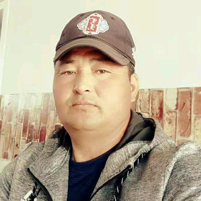 苏日图巴特尔