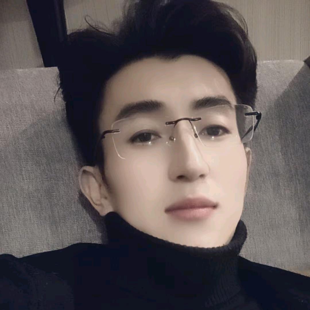 🚬᭄简心🍶大叔