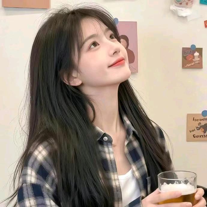 小薇爱吃糖
