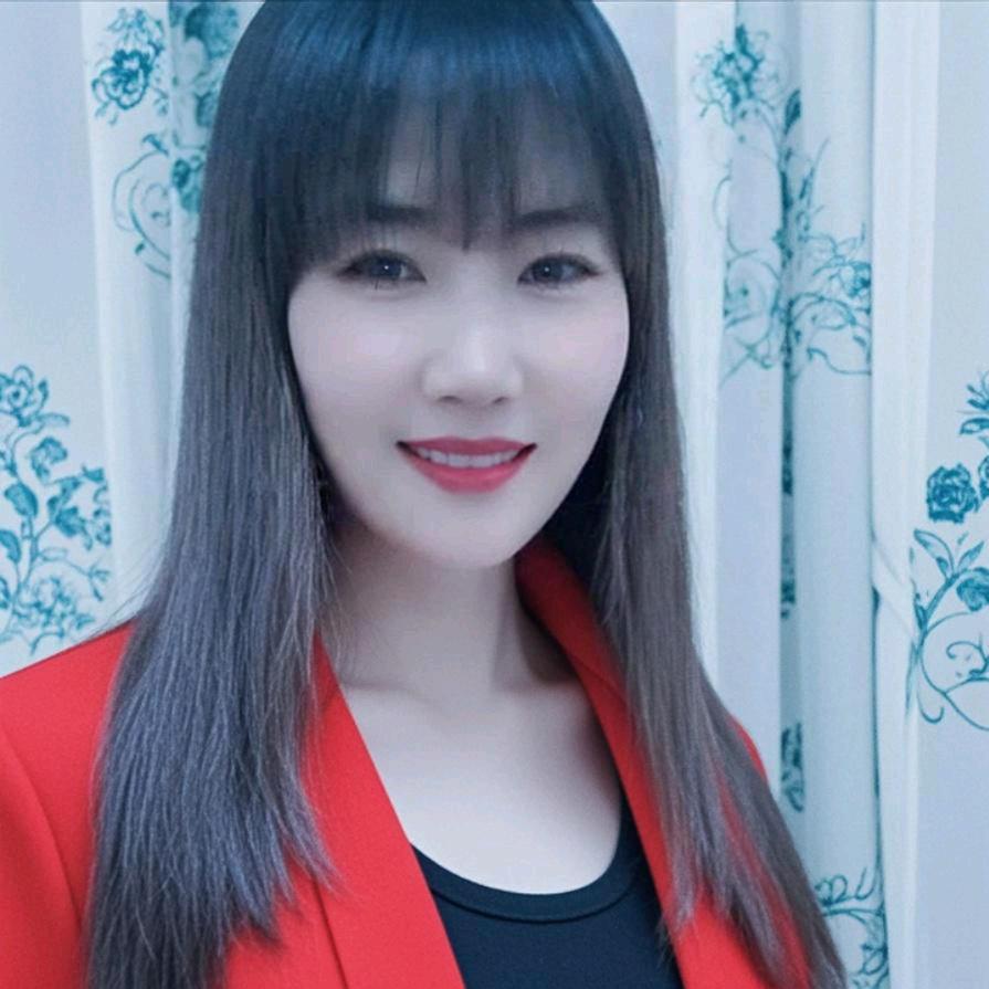 幺妹晚八点伤感情歌🎤