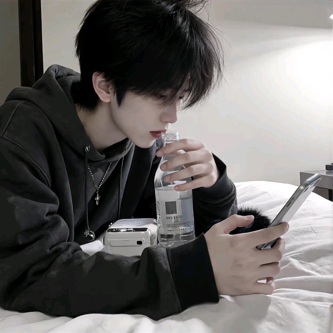 纭纭小白