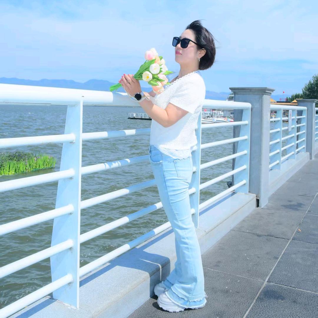 💞ঞ᭄做自己໊的女໊王ꦿഒᩚ࿐