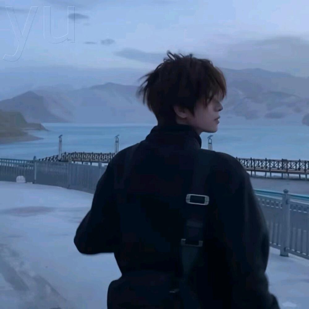 凤城吕致男装服饰