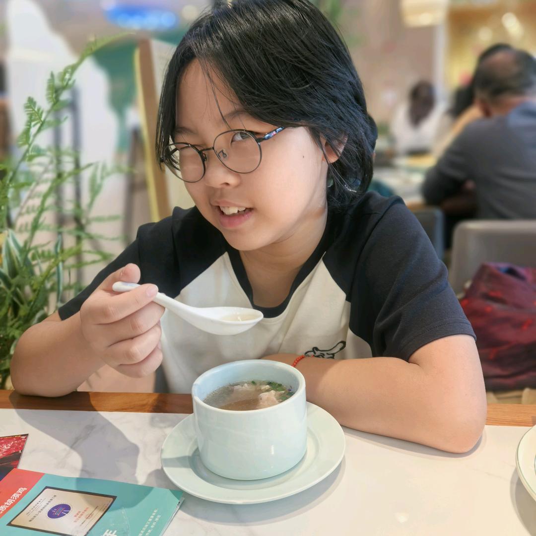 妞妞的一天