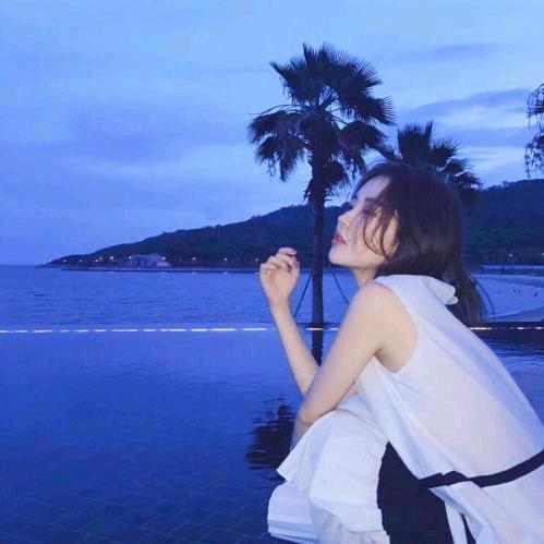 🍀茈奋斗女子、