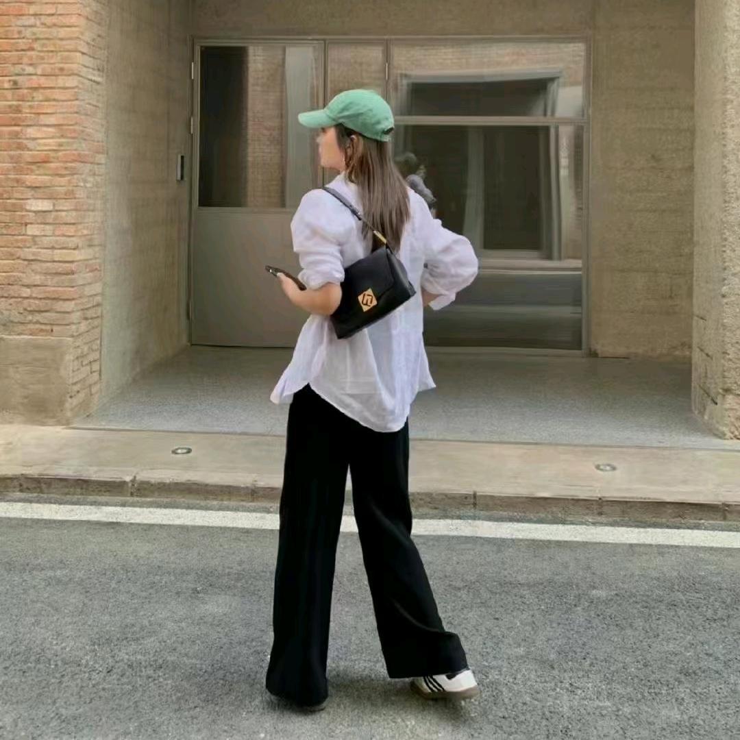 石河子时代太百二楼菲安妮