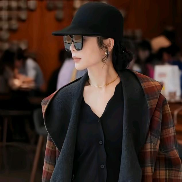 P·exiu潘依绣穿搭分享