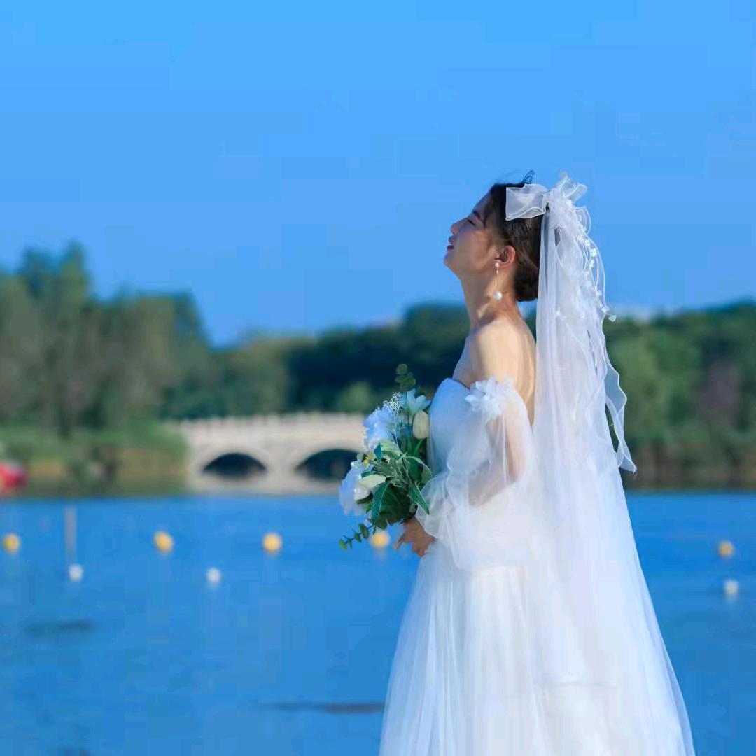 奥特曼不吃香菜