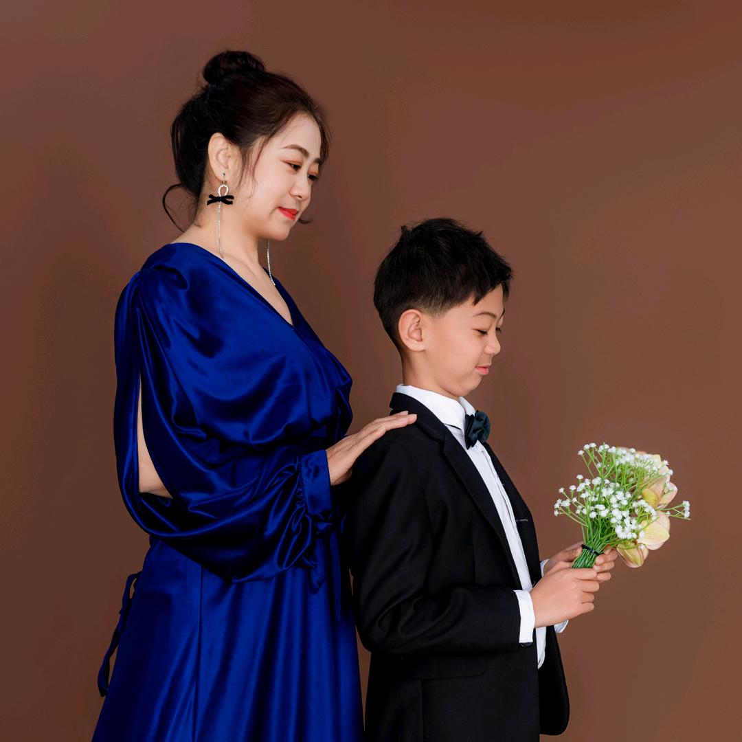 丽丽