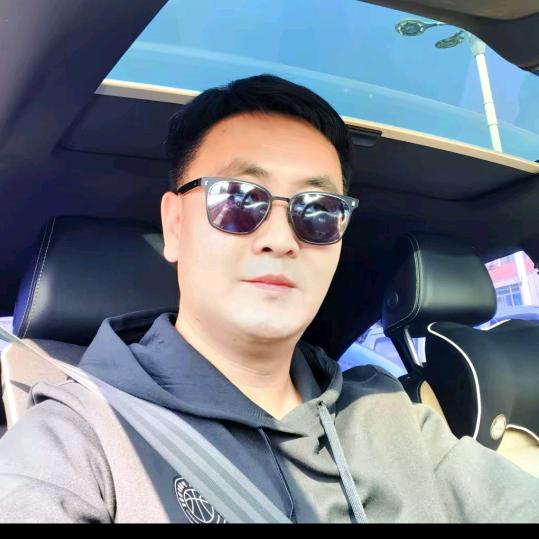 涛哥（奔驰总代理）