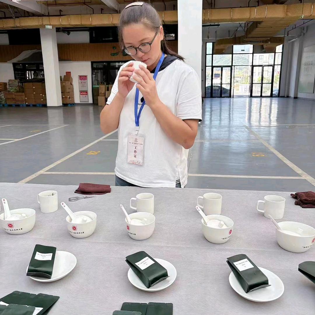 政和县铜盆山吴大姐茶叶店