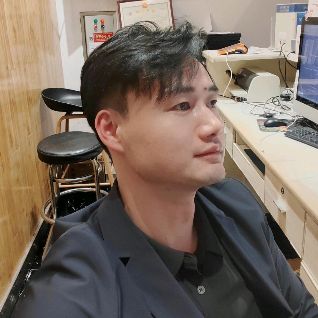 艾尼欧健身俱乐部创始人张勇