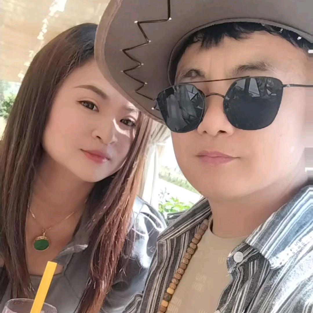 鹏哥家夫人😘😘