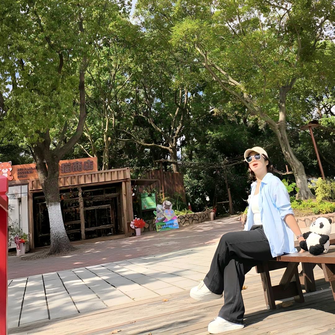 瑞安市莘塍家具贴膜的80后夫妻