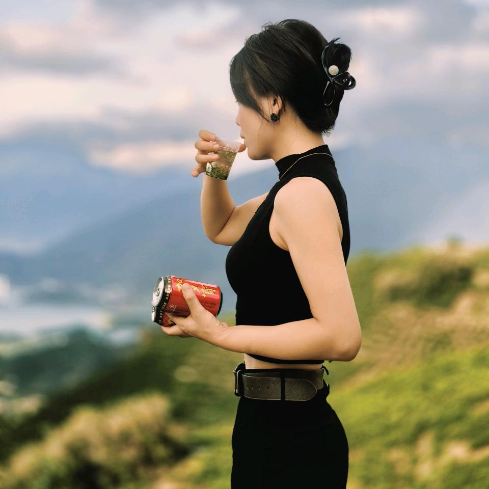 二小姐😘重庆小面老板娘