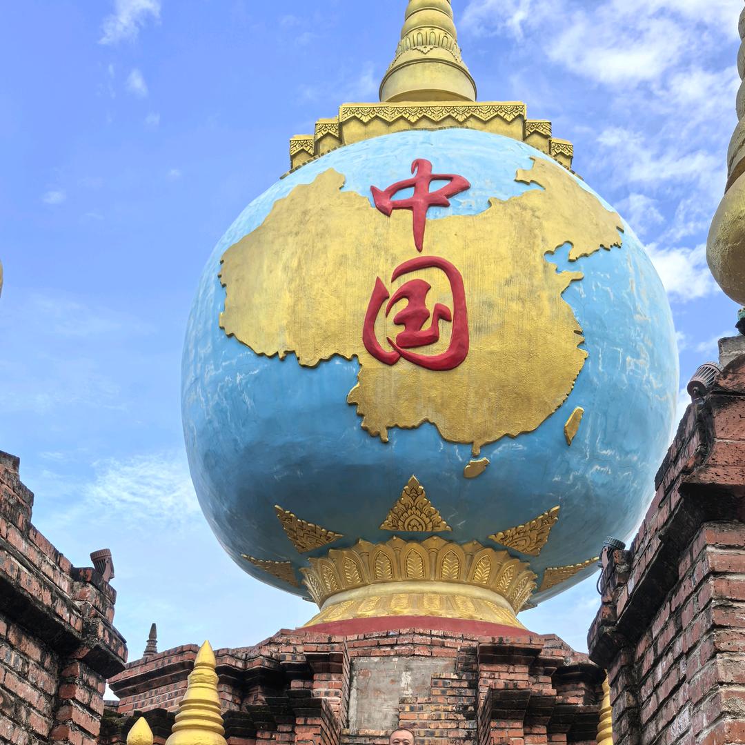 喜欢到处乱跑的敬华哥