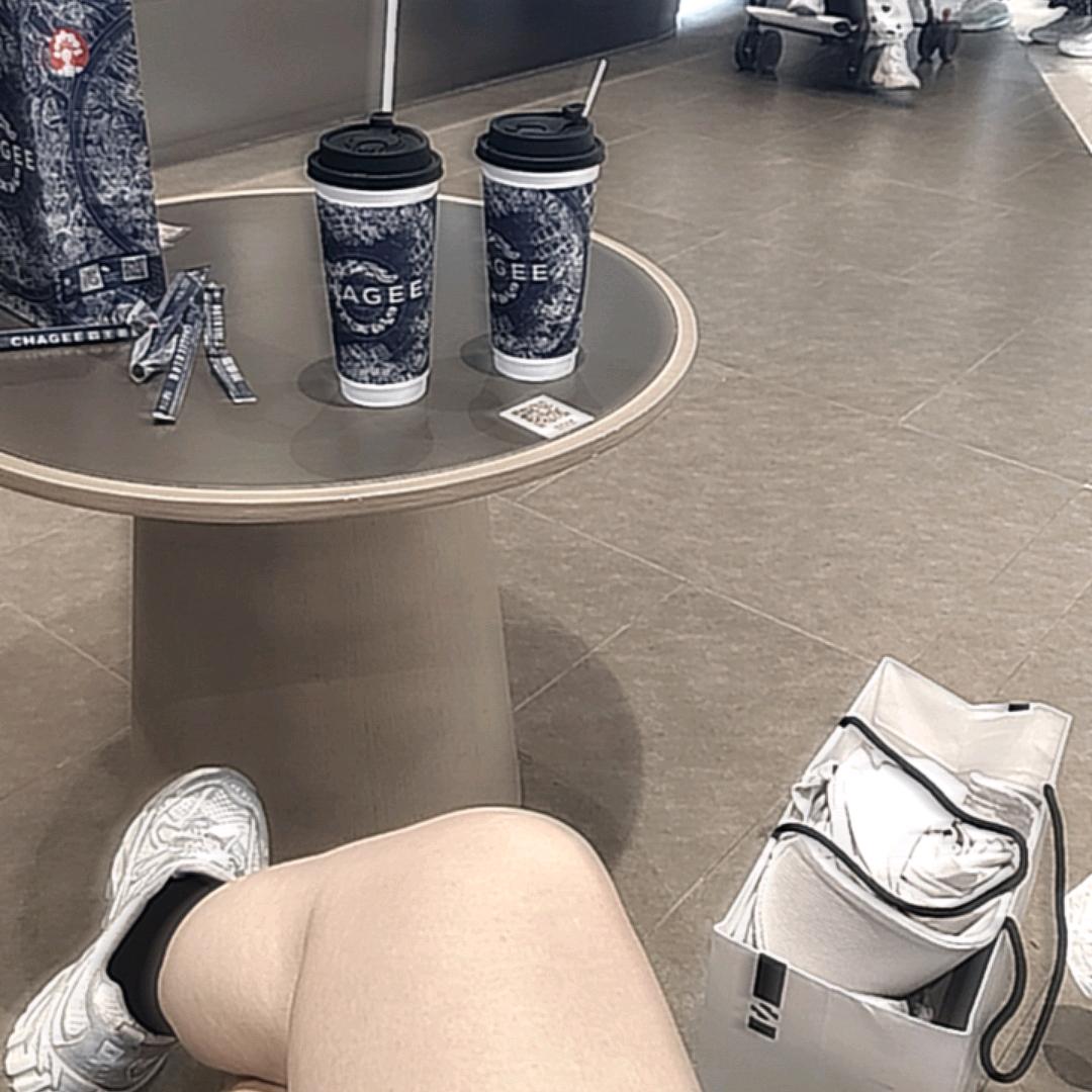 美式不加糖，JJ