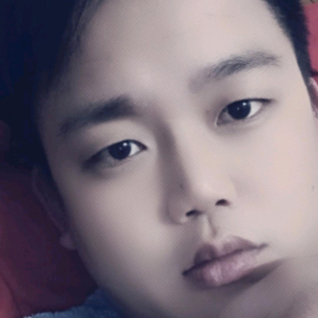 黑不溜丘😜😜