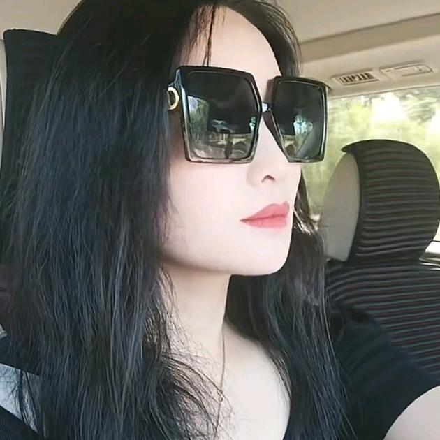 全球数贸中心，芊薇QianWell店