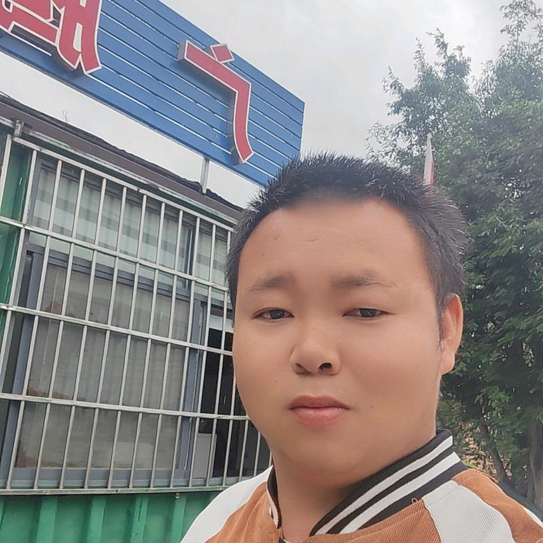 文山市广腾二手车胡兴万