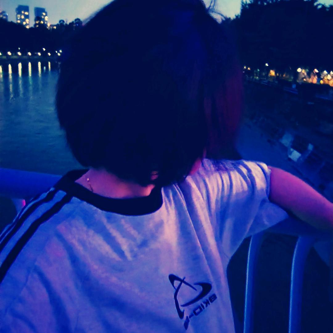 肤浅√