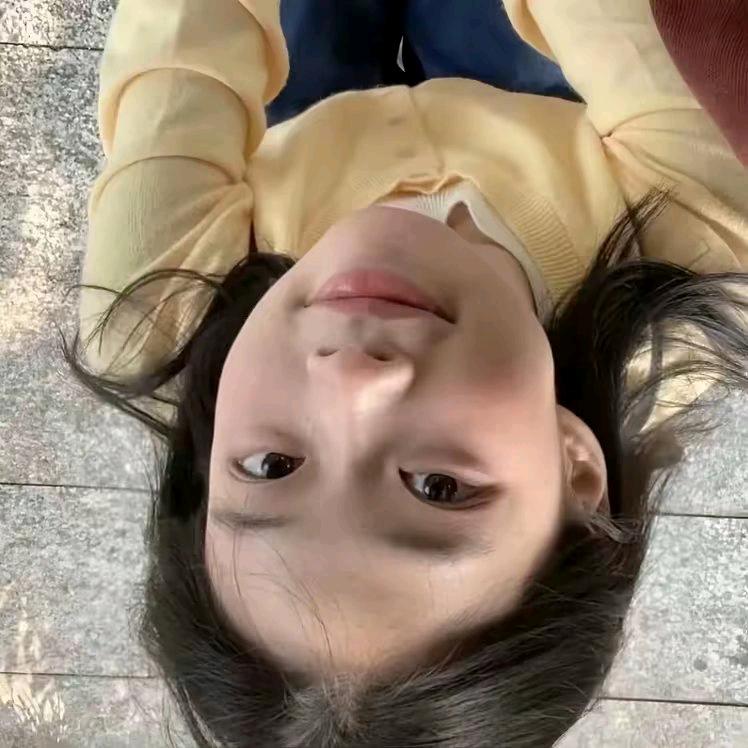 伤了心的兔牙
