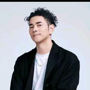 李晨nic 潮流品牌店