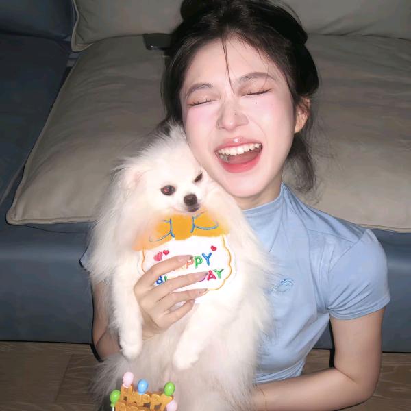 爱吃荔枝的小高