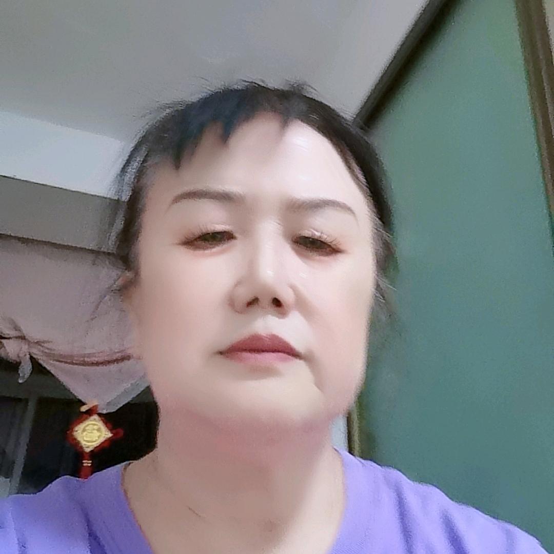 莹莹