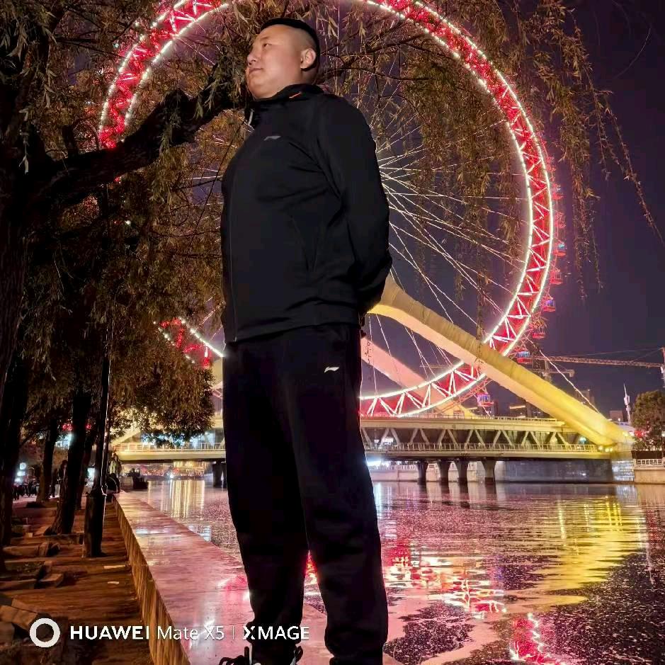 90后卡车生活小磊