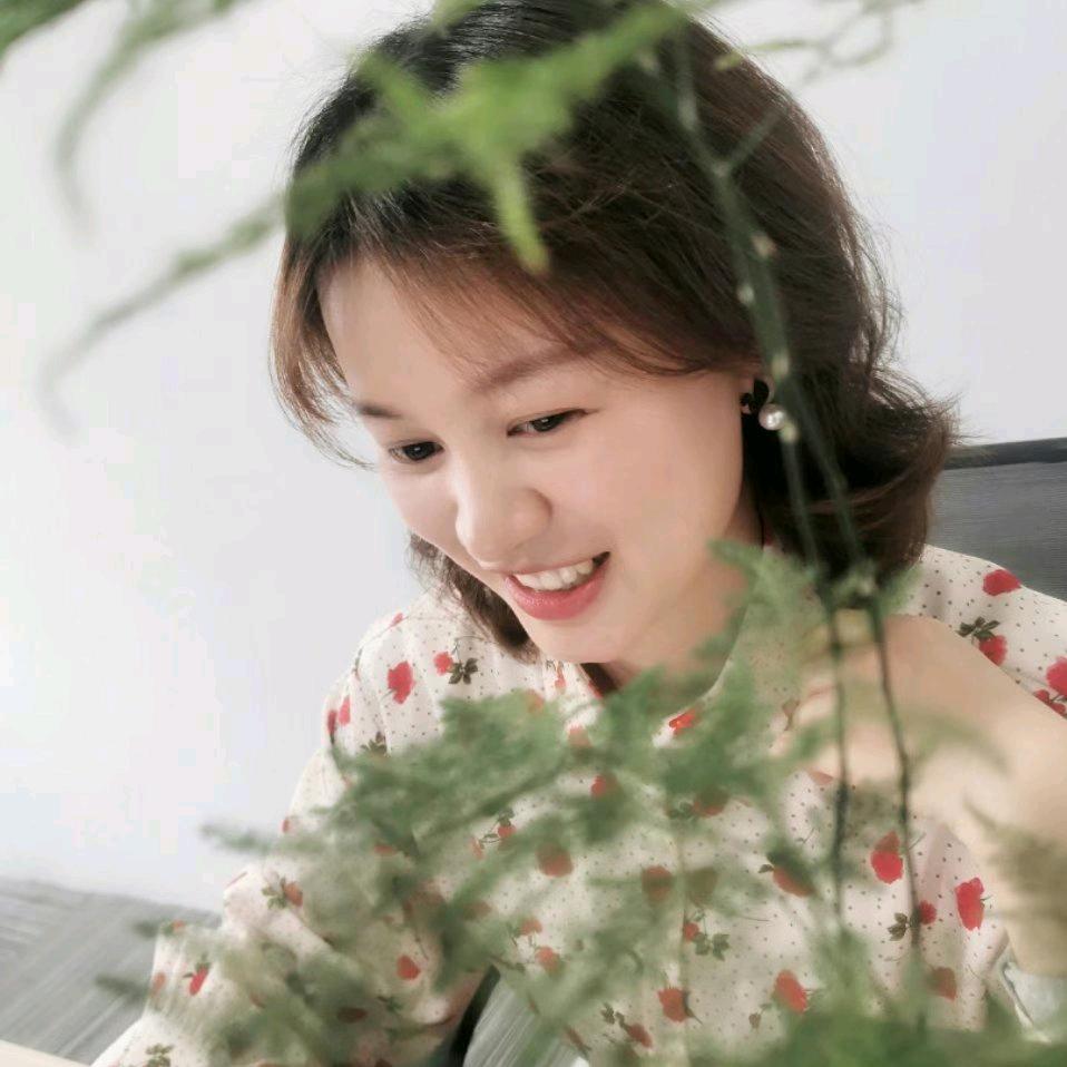 小趴菜.。
