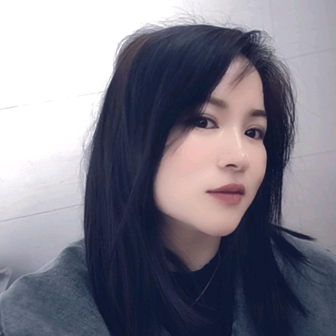 盈盈