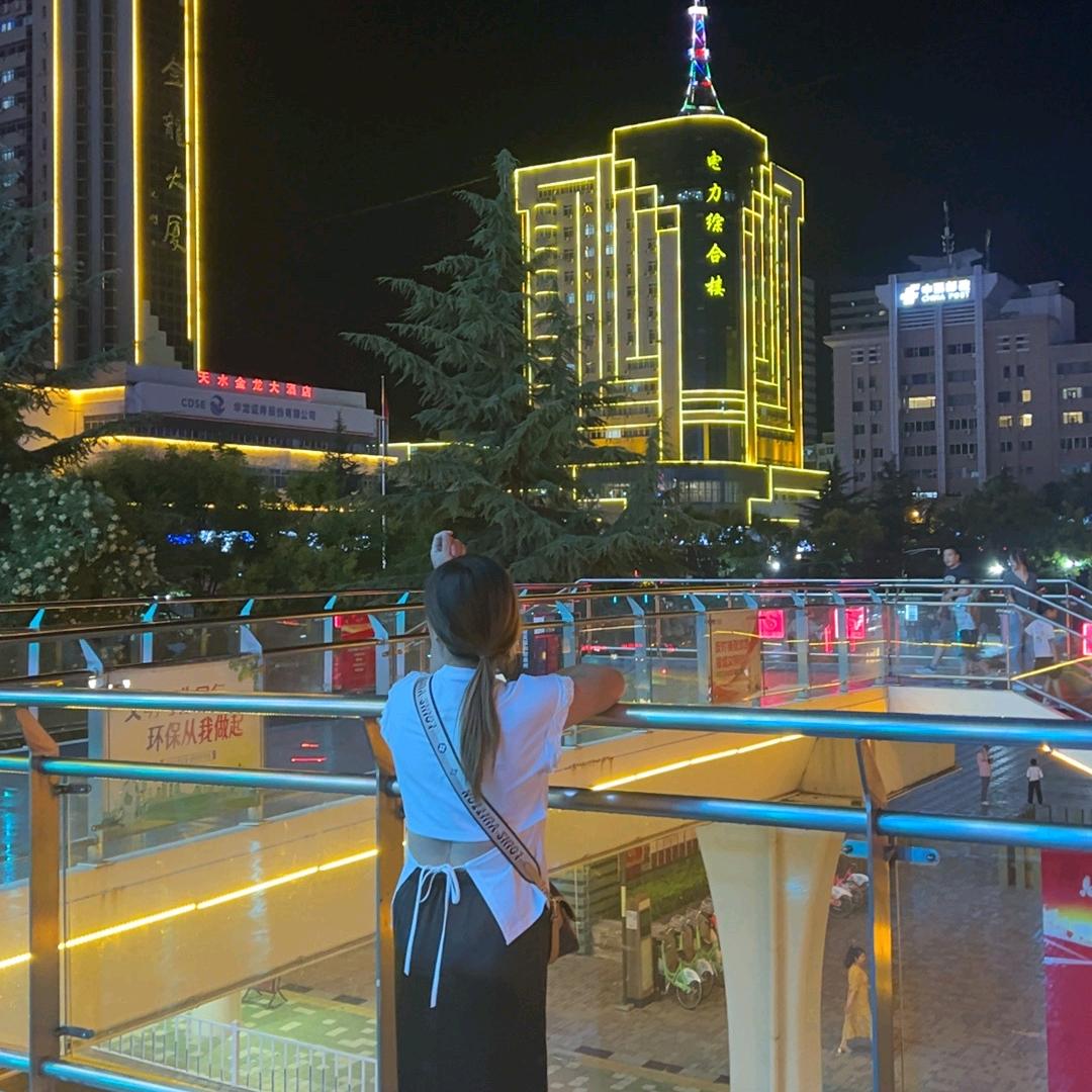 大黄叫我来巡山