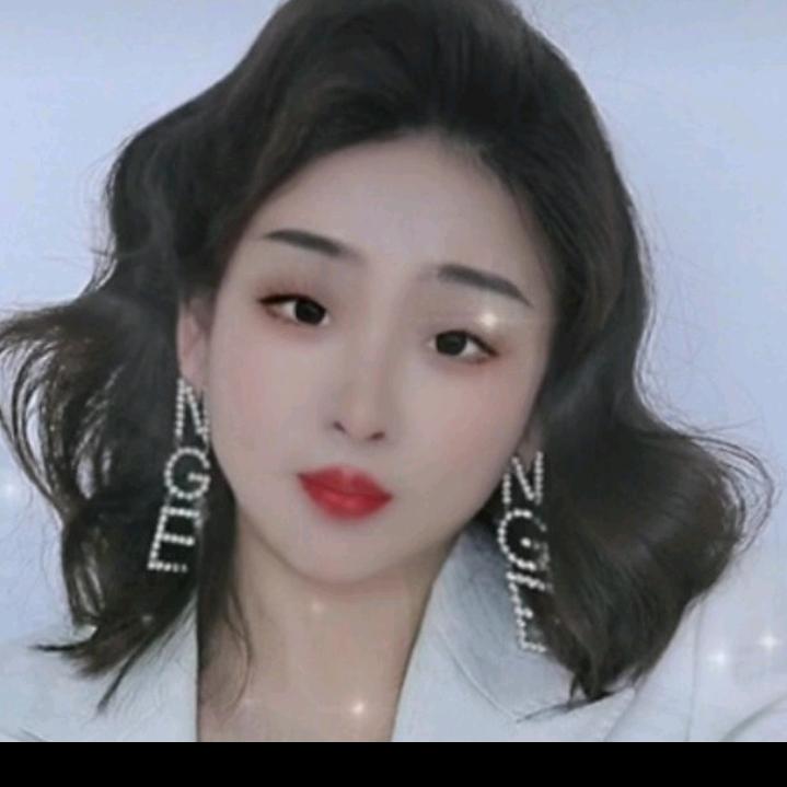 秋秋姐