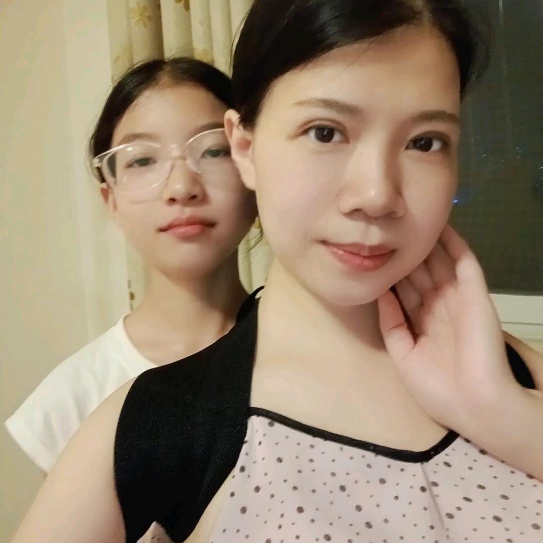 玥玥妈·挺拔人生