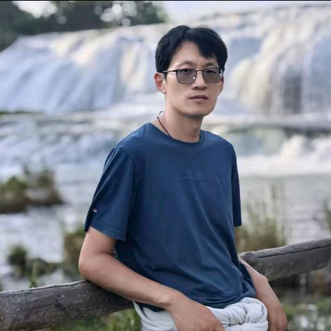 韩明辰（直播严选）