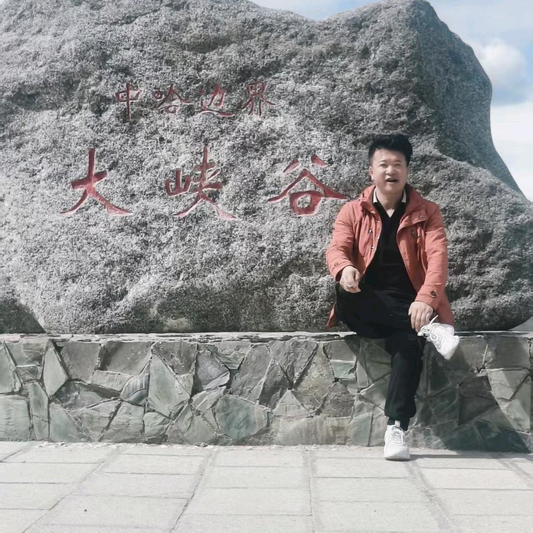 阿飞哥哥↖(^ω^)↗