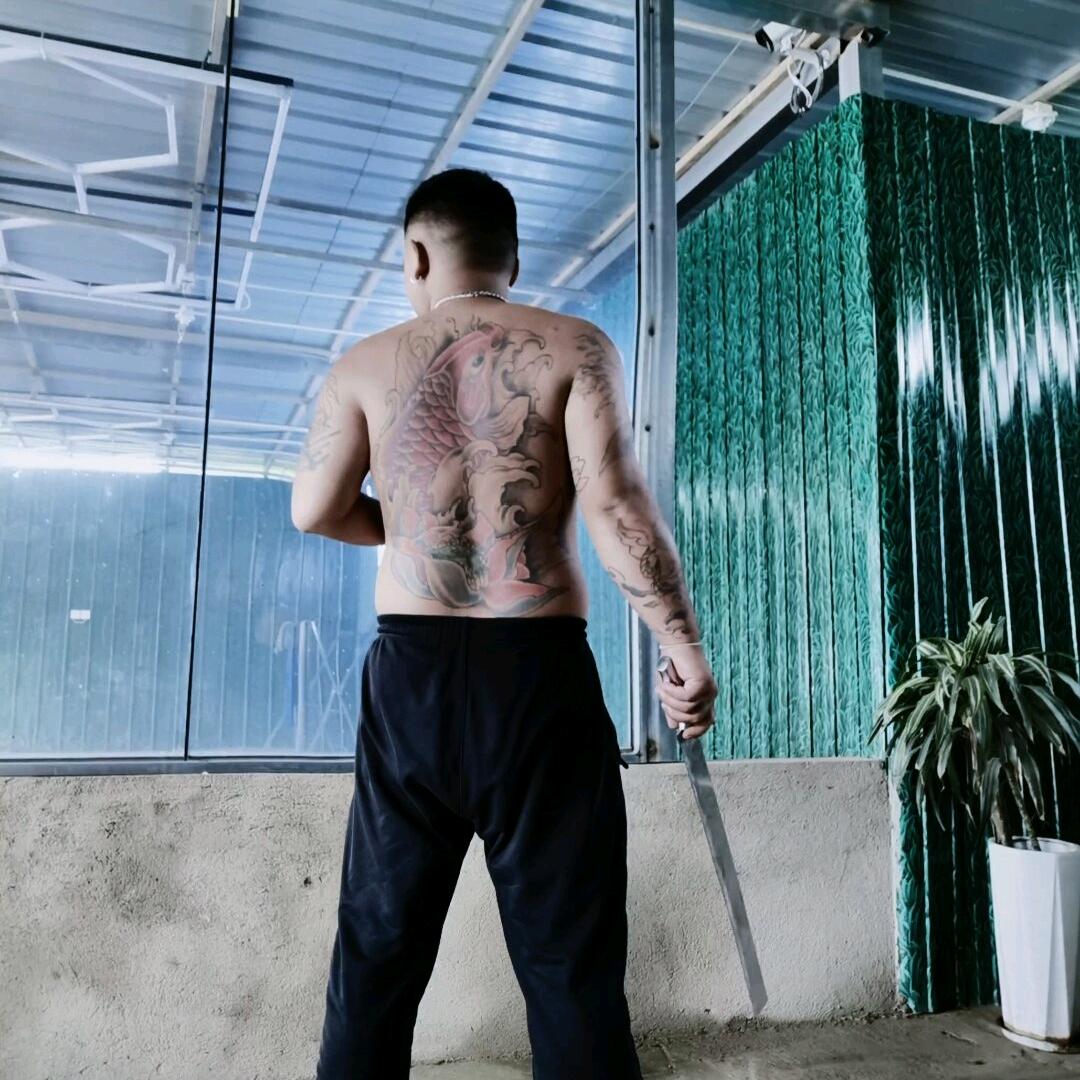 龙老大